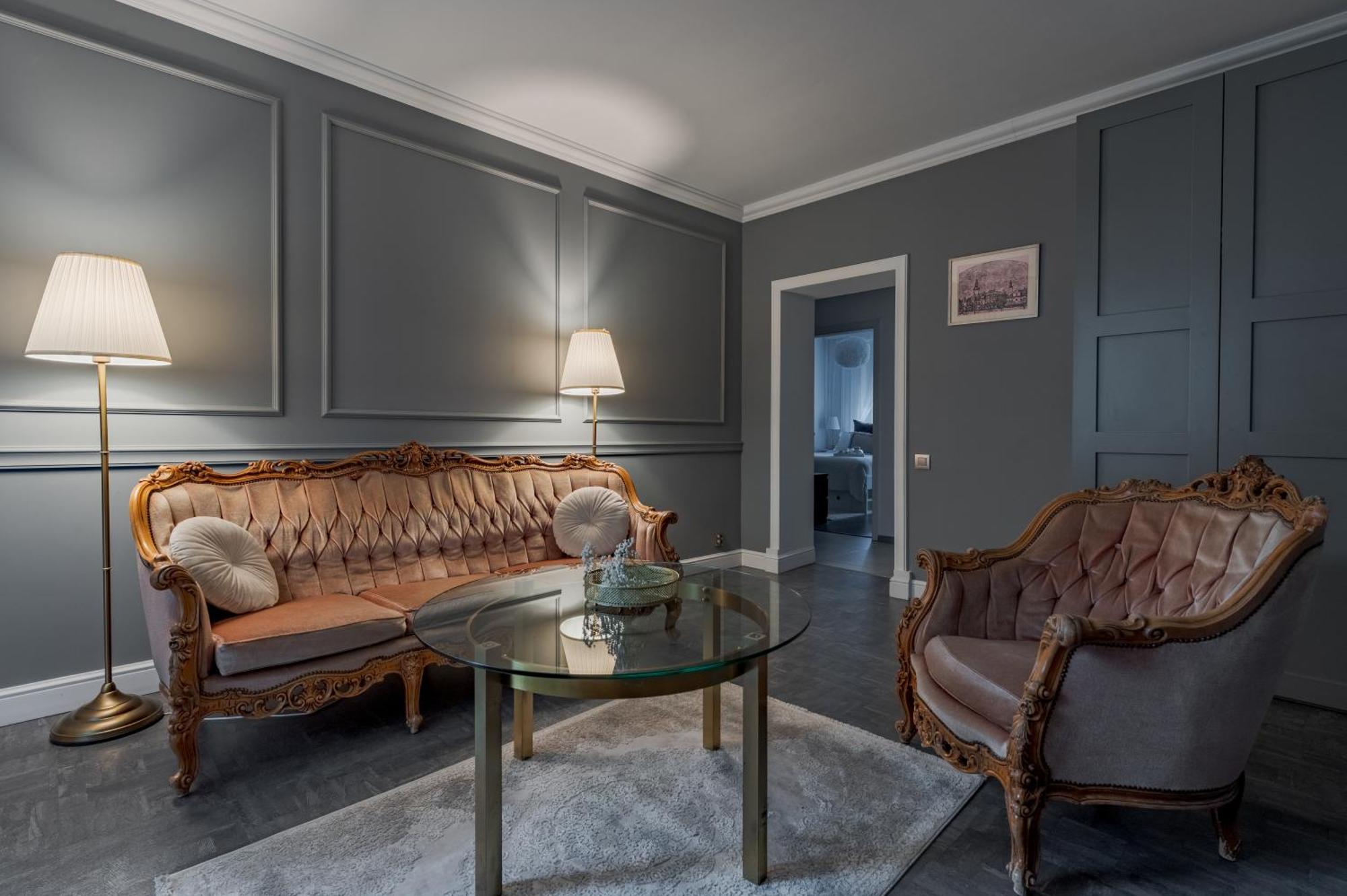 Daisy'S Secret Apartment Pszczyna Bagian luar foto